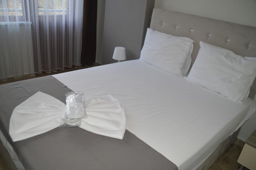 Hotel Hugo Altınoluk Eksteriør bilde
